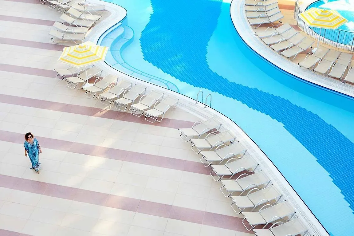 Sunconnect Grand Ideal Premium Hotel