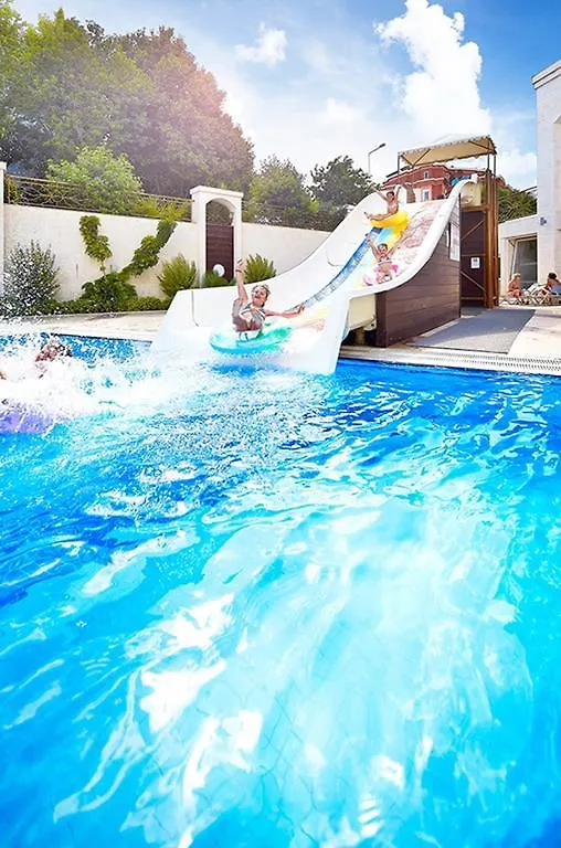 Hotel Sunconnect Grand Ideal Premium